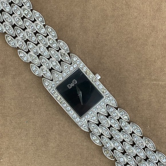 Dolce and Gabbana Silver Tone Watch Crystal Bezel and Bracelet - Picture 4 of 14